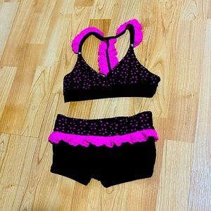 California Kisses dance set